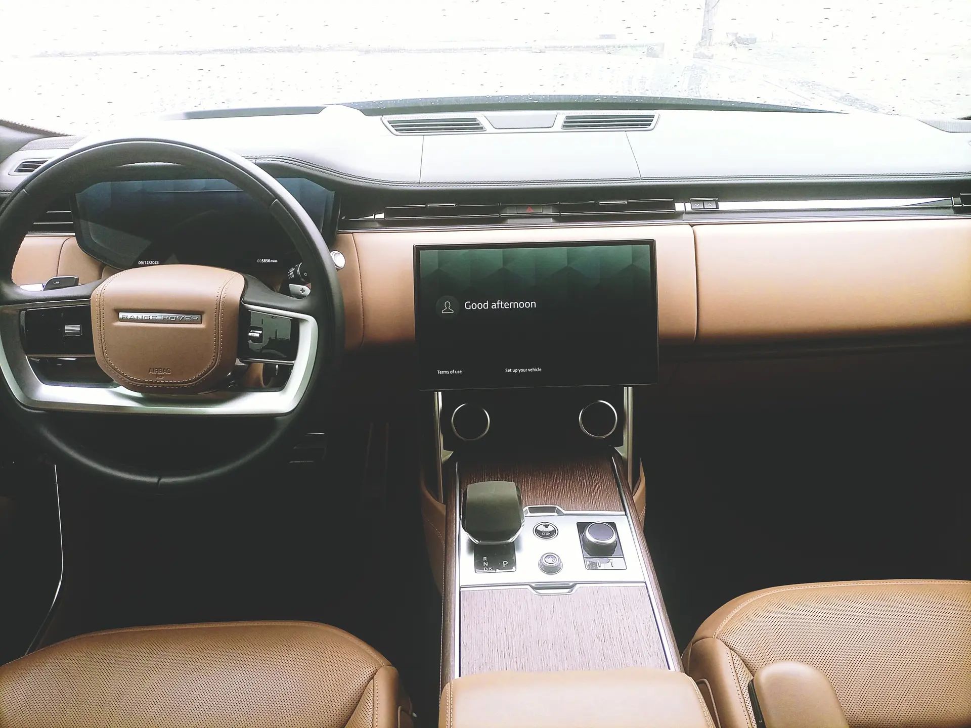 Range Rover Vogue Autobiography 2023, Vehicles