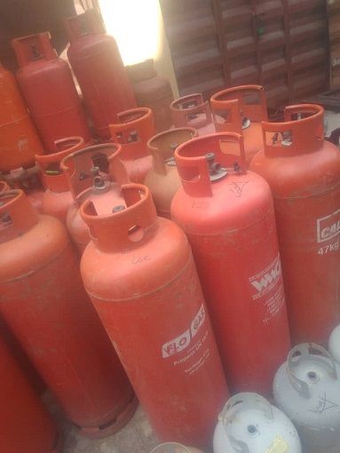 Gas Cylinder, Tools and Machines