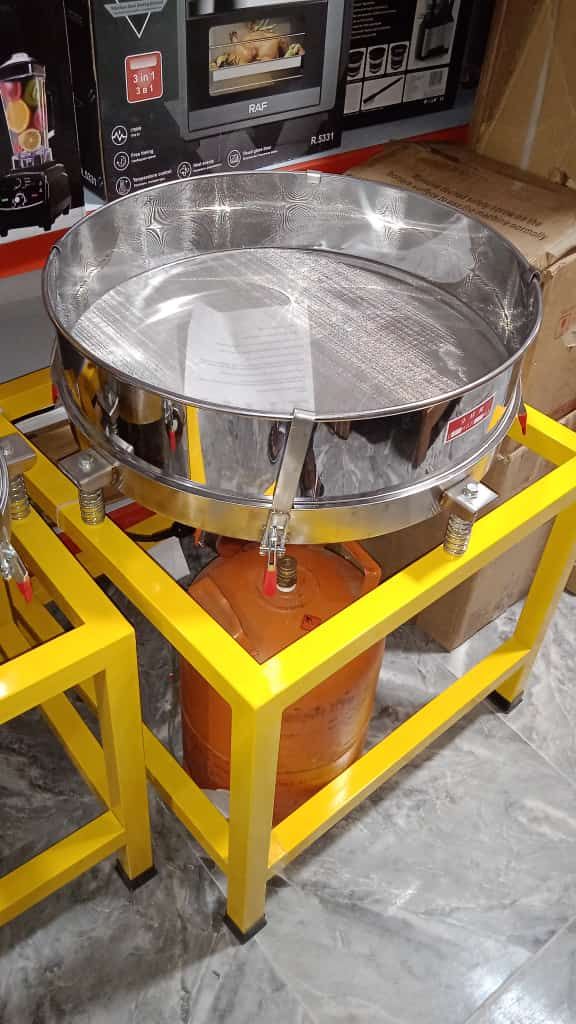 Commercial Sieving Machine, Tools and Machines