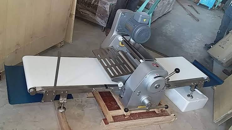 Compact Tabletop Rolling Machine for Bakery & Pastry Work, Ojo, Lagos - Image 1