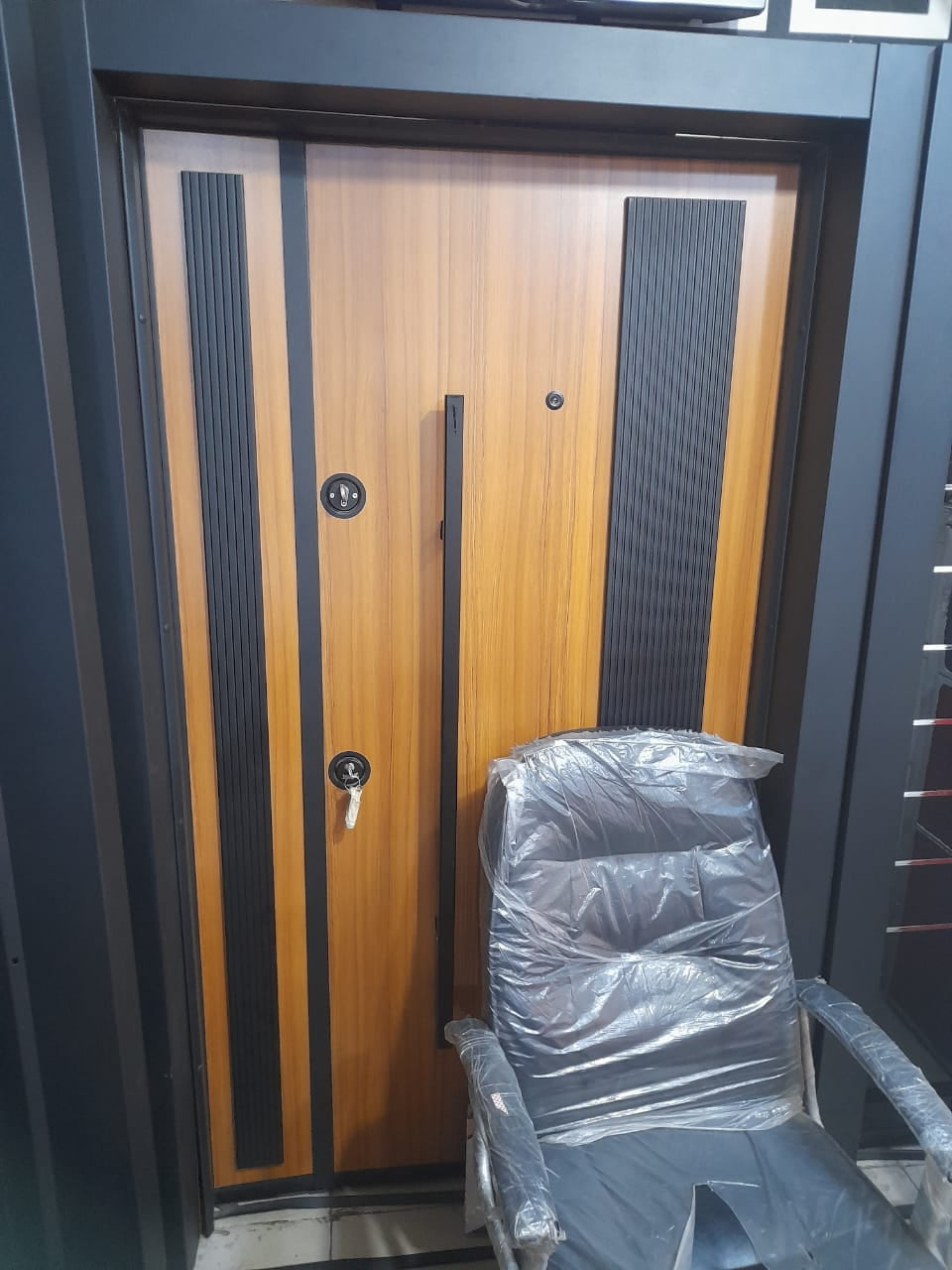 4 Feet Premium Quality Door | Imported (Turkey), Ikeja, Lagos - Image 1