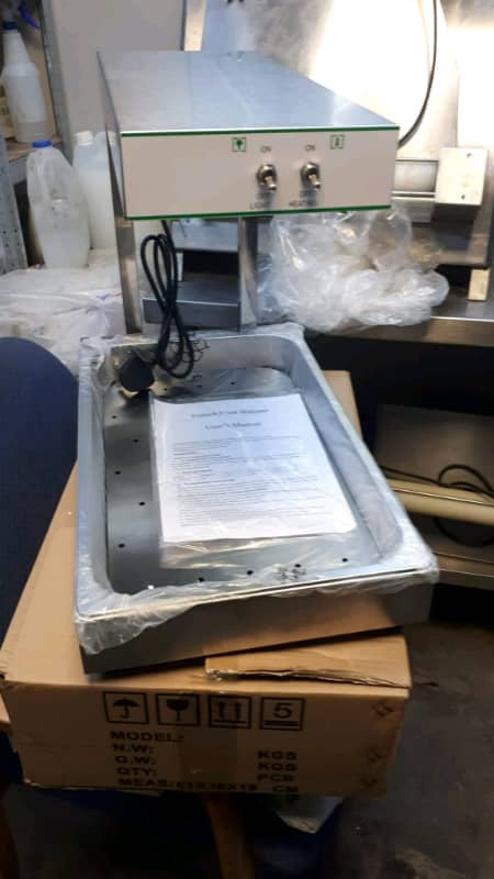Sleek Stainless Steel Flat Plate for Keeping Chips Hot and Crispy, Ojo, Lagos - Image 1