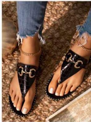 Fashionable Female Sandals 